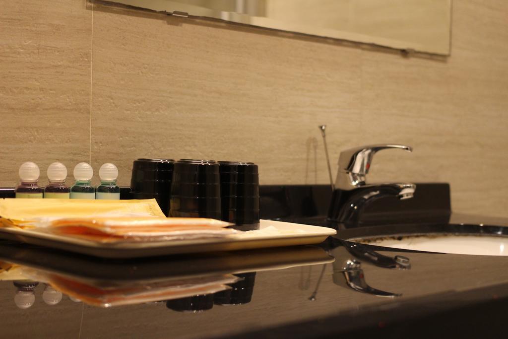 Home Full Hotel Jincheng Δωμάτιο φωτογραφία