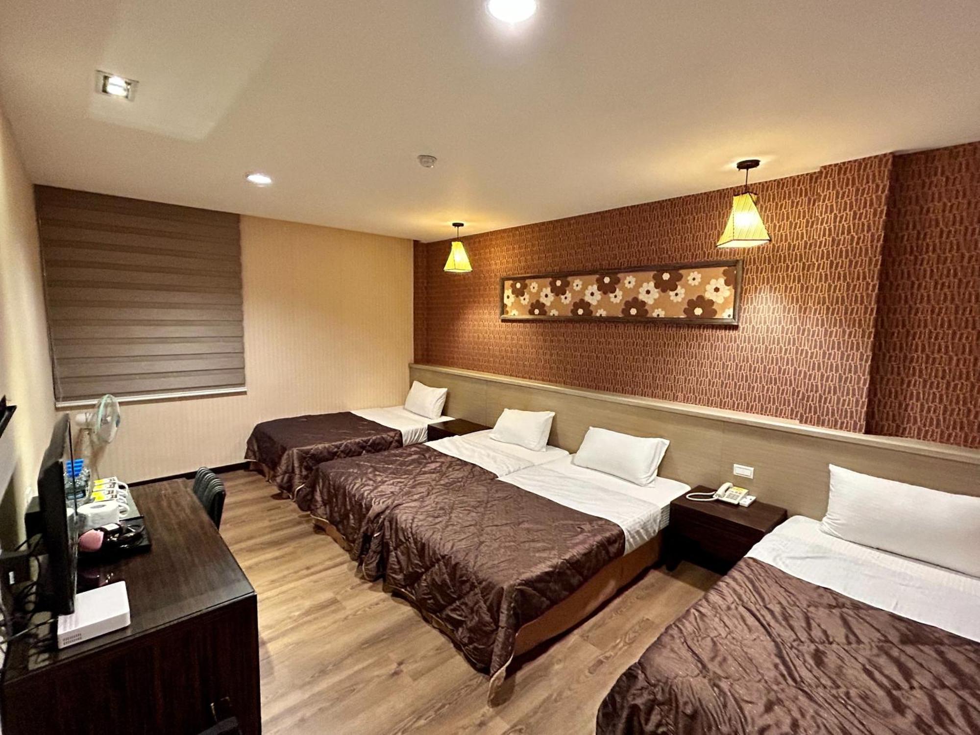 Home Full Hotel Jincheng Εξωτερικό φωτογραφία