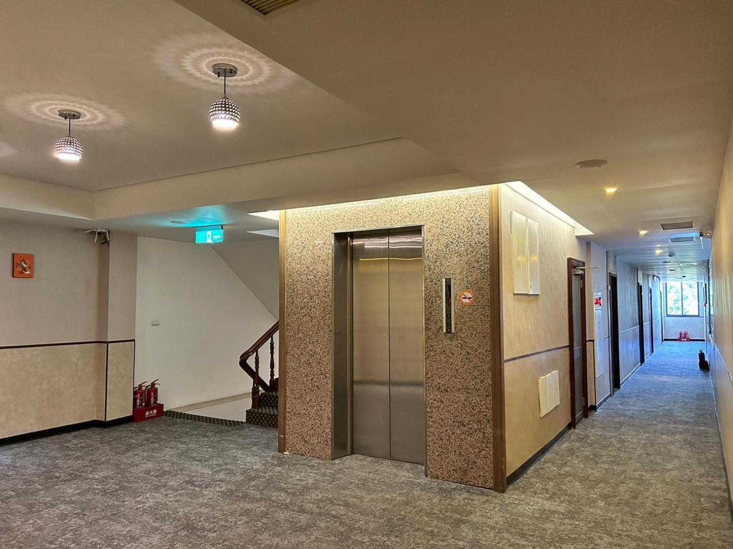Home Full Hotel Jincheng Εξωτερικό φωτογραφία