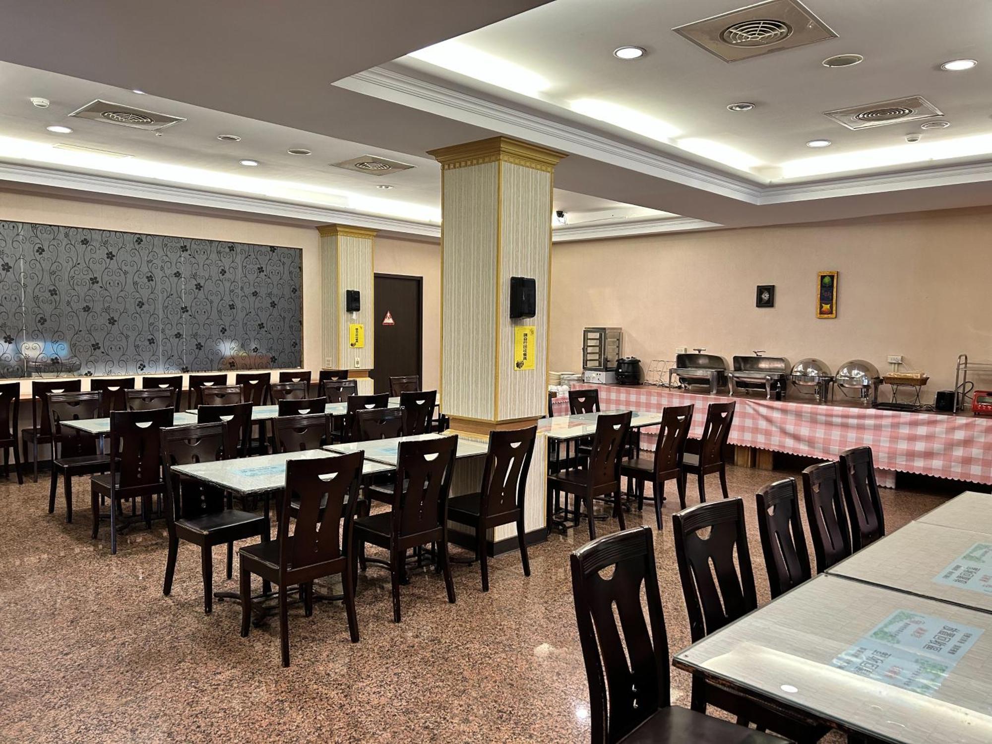 Home Full Hotel Jincheng Εξωτερικό φωτογραφία