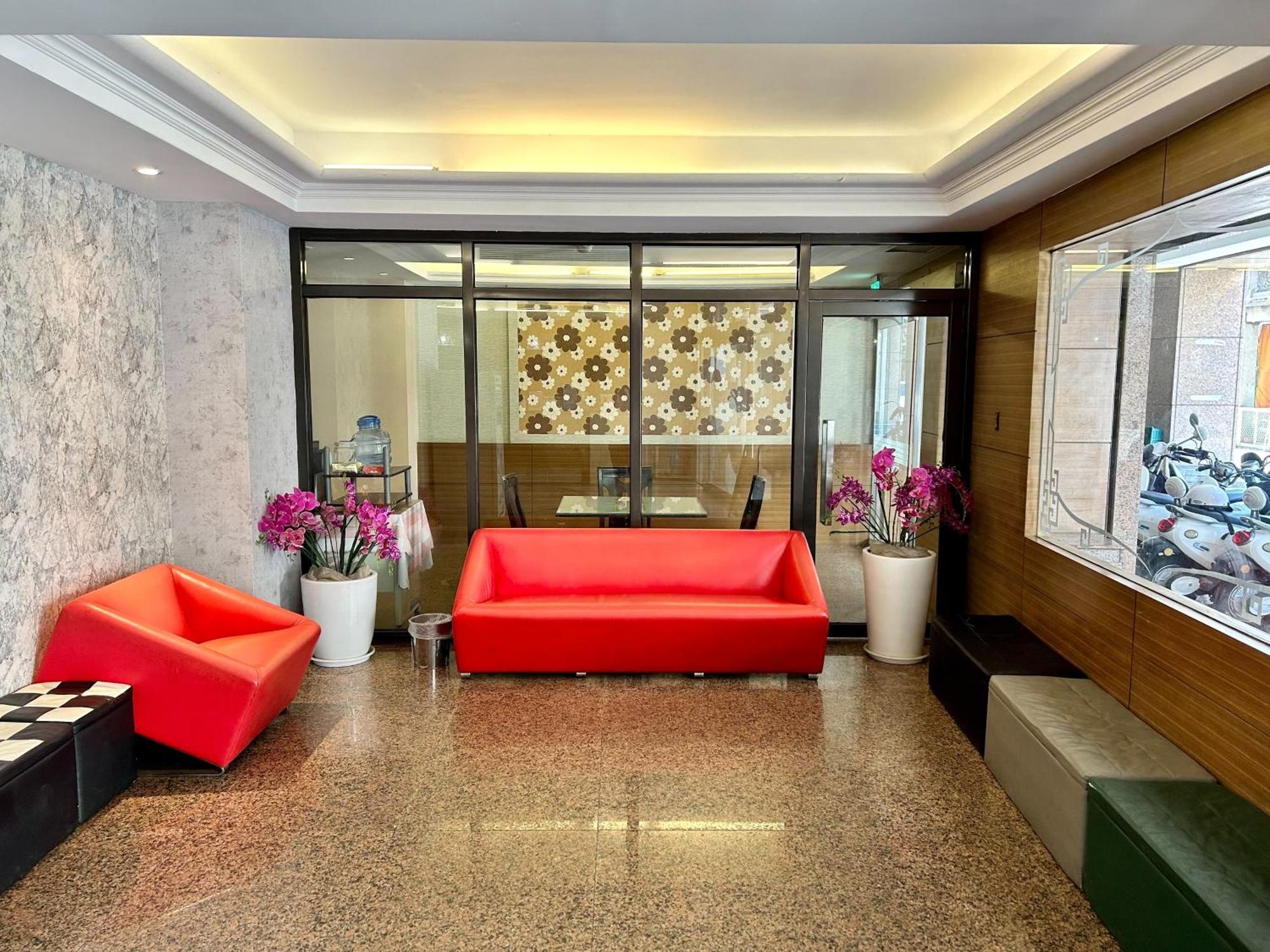 Home Full Hotel Jincheng Εξωτερικό φωτογραφία