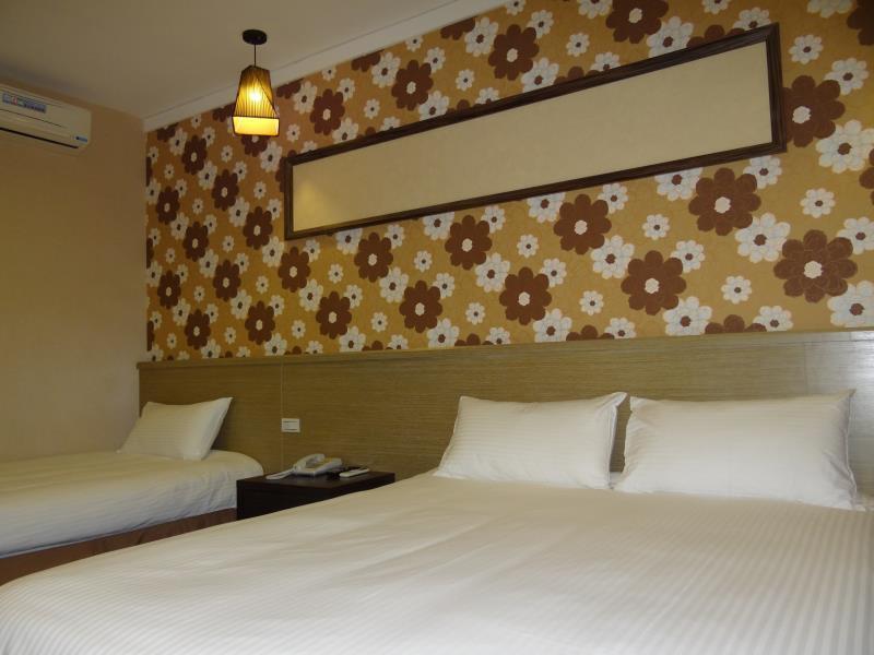 Home Full Hotel Jincheng Εξωτερικό φωτογραφία