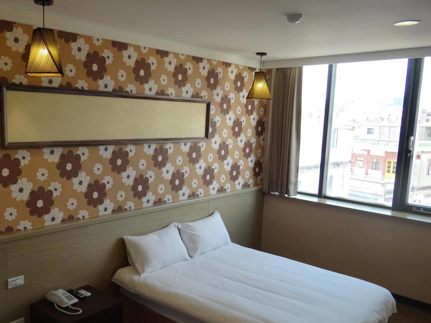 Home Full Hotel Jincheng Εξωτερικό φωτογραφία