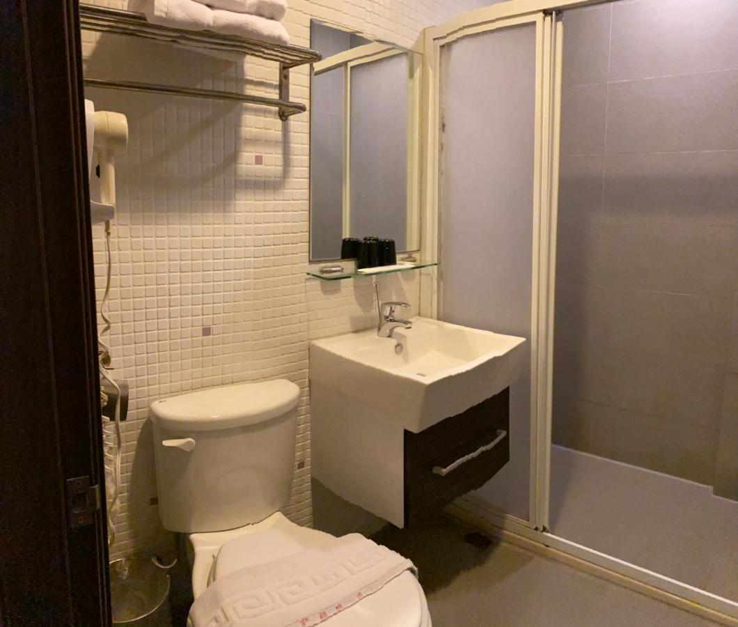 Home Full Hotel Jincheng Εξωτερικό φωτογραφία